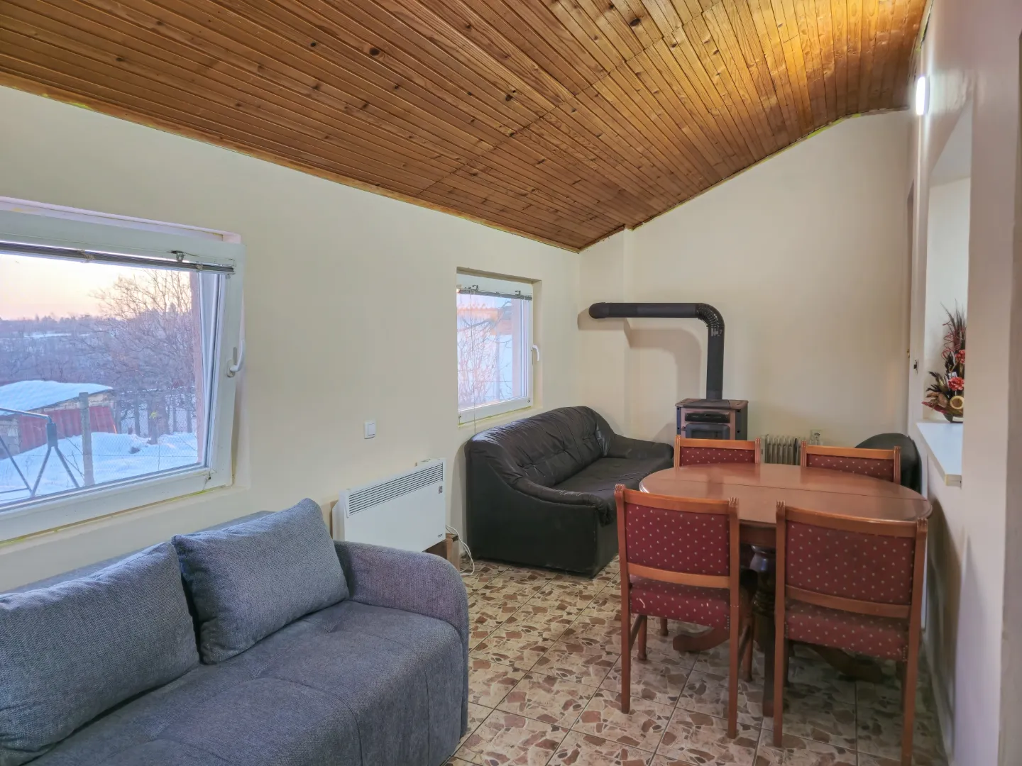 Vila Nera - vikendica na Banstolu sa đakuzijem i bazenom