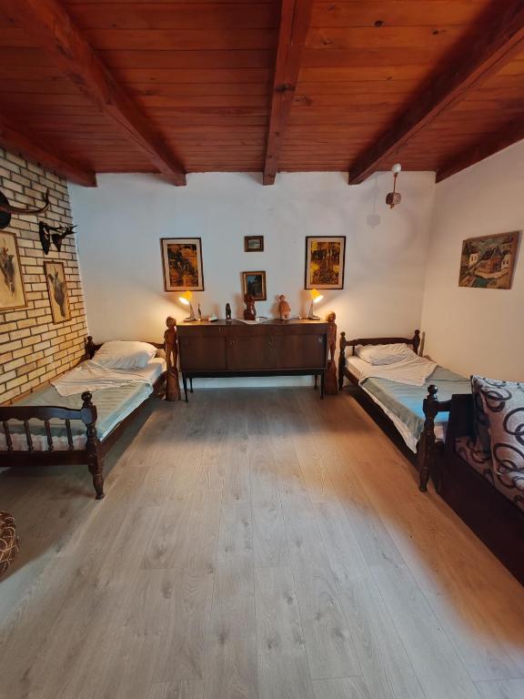 544524684 Čortanovci
