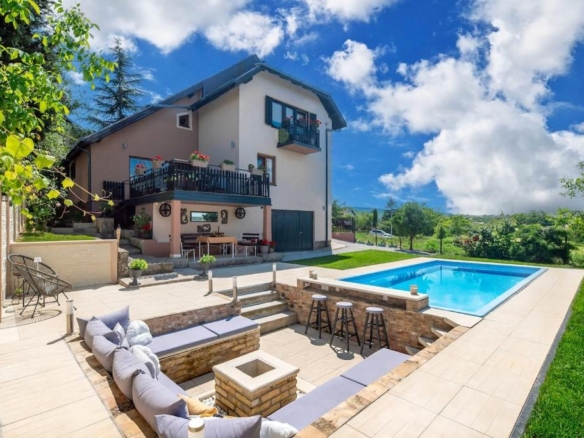 Four Seasons Casa Novi Sad