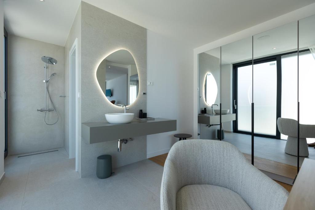 Adria-Resort-SEAFRONT-Villa-B-Quiet-Beachfront-Retreat-with-Private-Pool-13