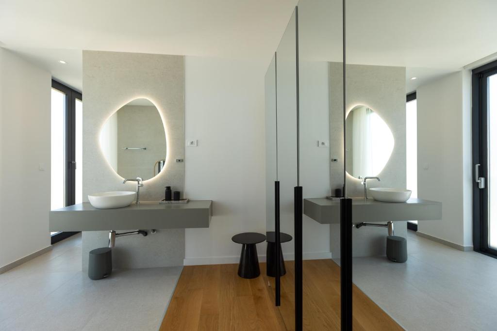 Adria-Resort-SEAFRONT-Villa-B-Quiet-Beachfront-Retreat-with-Private-Pool-3
