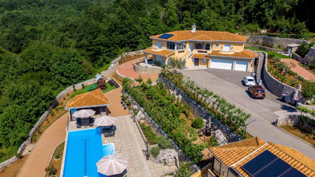 Apartments-Villa-BV-6