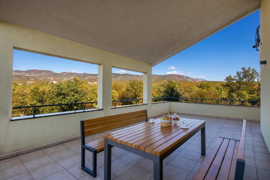 Luxury-Villa-Ostro-with-pool-Krk-bridge-view-18
