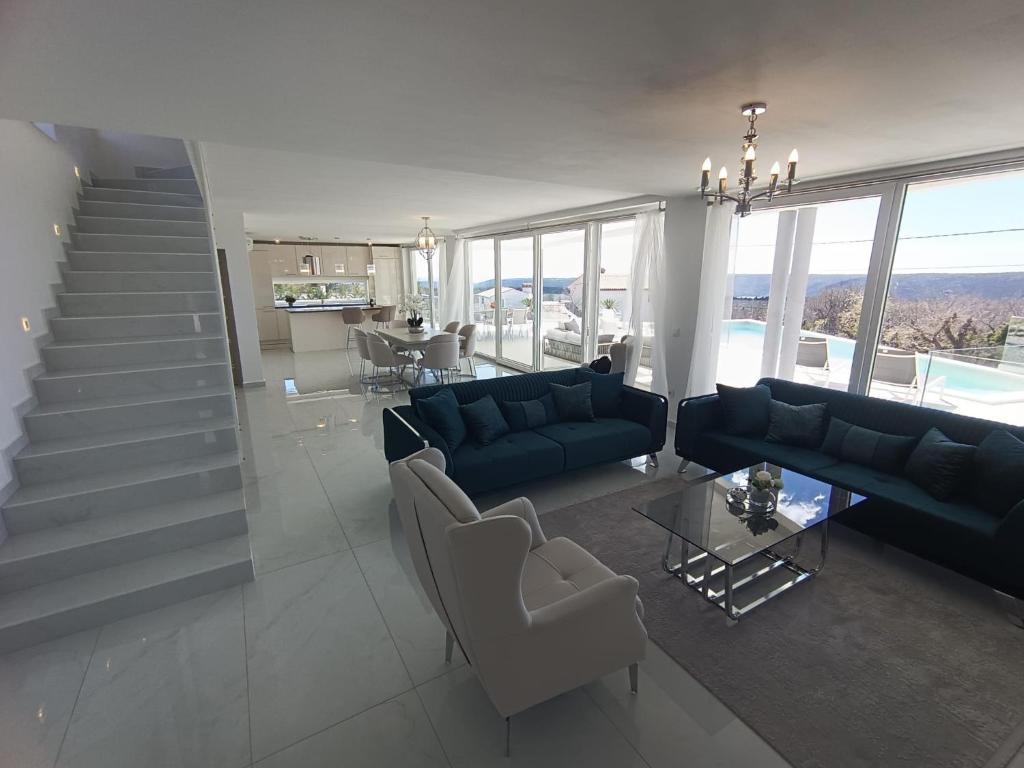 VILLA-NAVIS-14