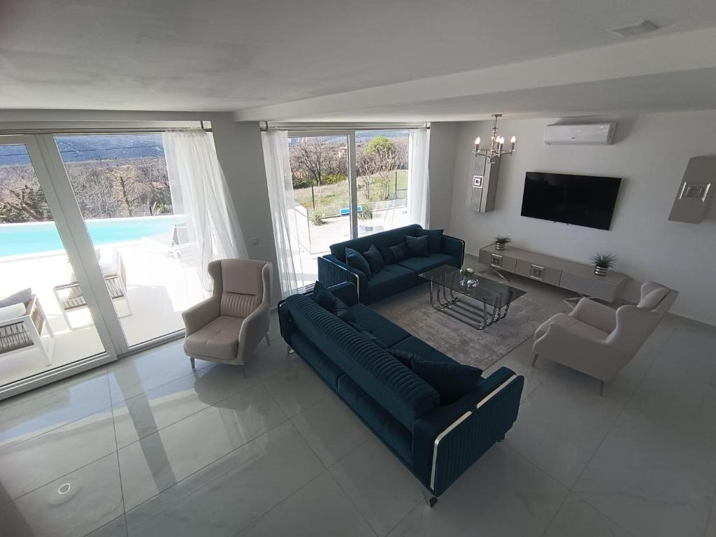 VILLA-NAVIS-6