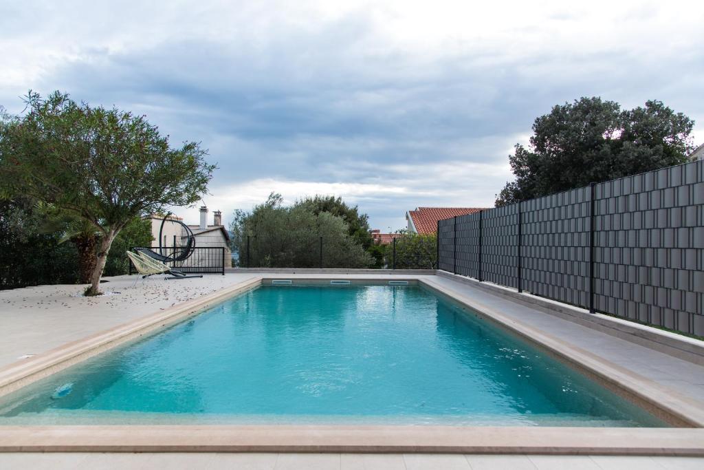 Villa-Anchor-4
