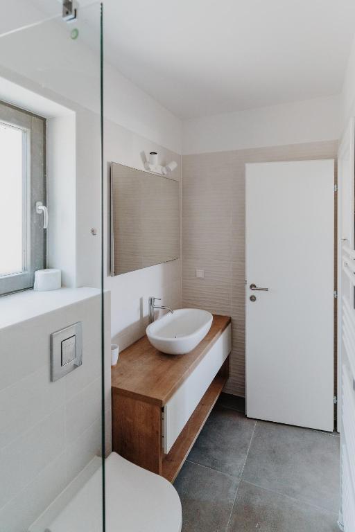 Villa-Kadila-with-heated-pool-and-sauna-for-family-3