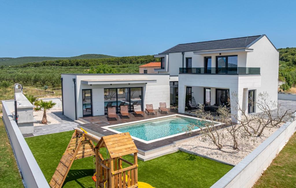 Villa-La-Vi-2