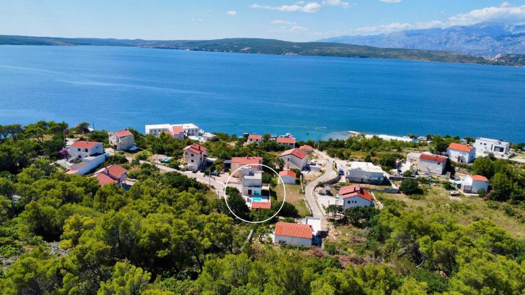 Villa-Lele-peace-mountain-sea-view-heated-pool-13