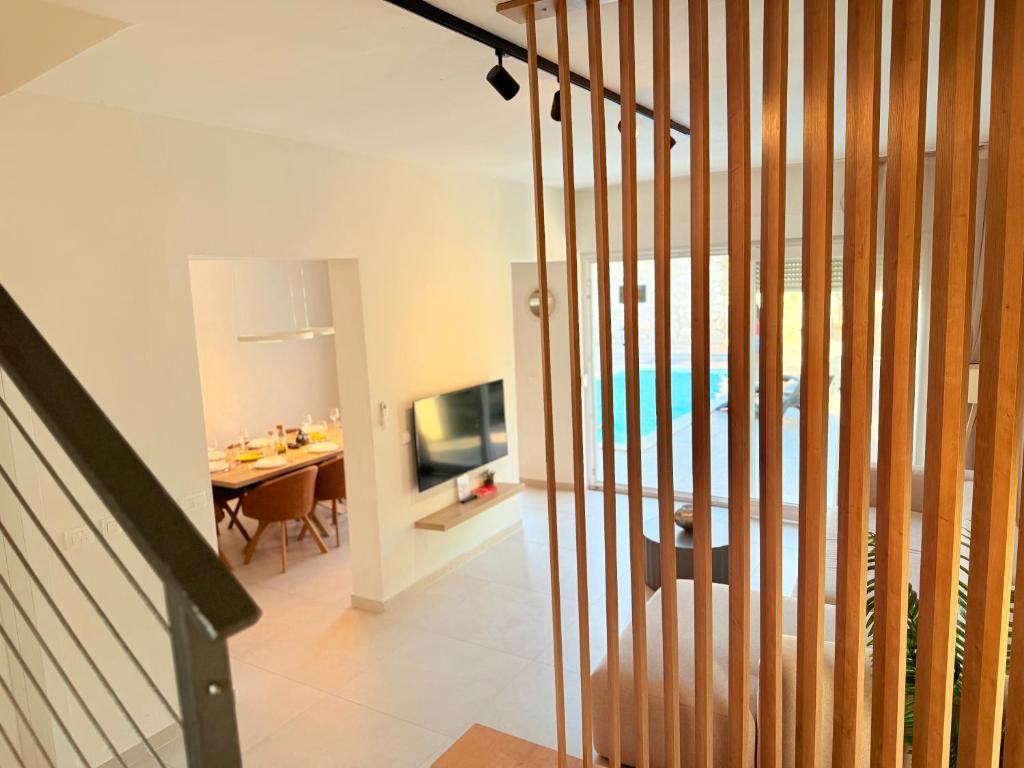 Villa-Lele-peace-mountain-sea-view-heated-pool-15