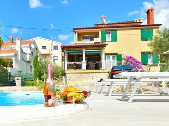 private pool by Adex Travel