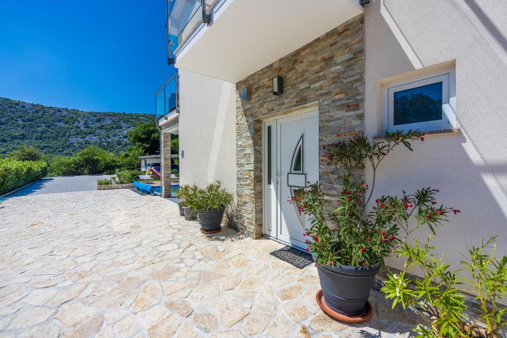 Villa-Monte-Adria-16