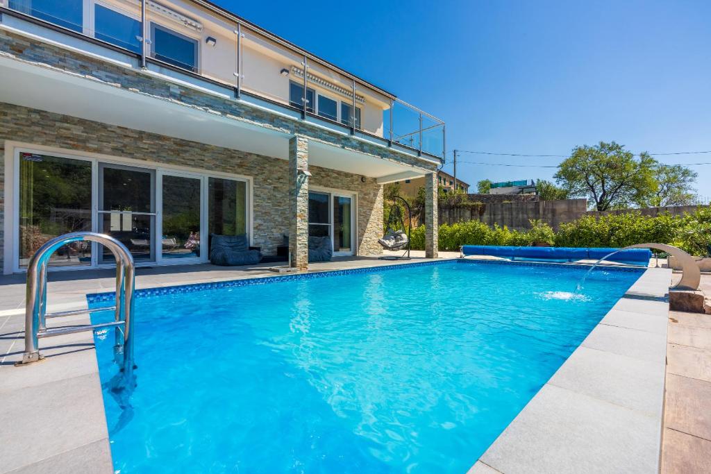 Villa-Monte-Adria-8