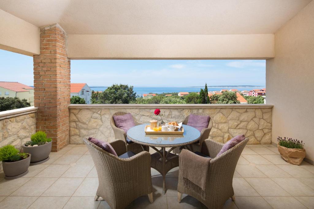 Villa-Pag-5