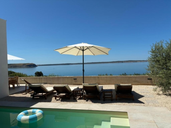 Villa Rocky Beach