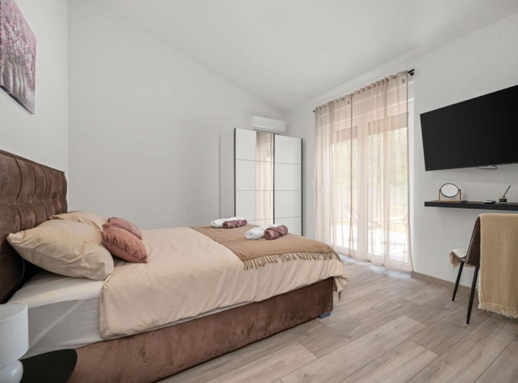 Villa-SABINA-Santalezi-12