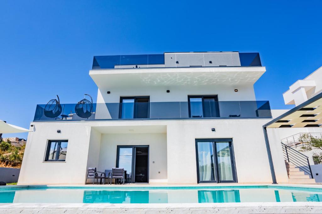 Villa-Shark-Maslenica-9