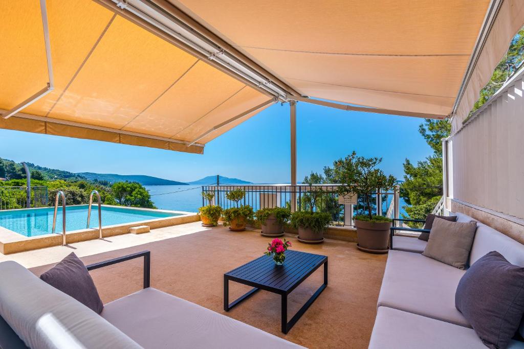 Villa-St.-Martin-Reef-6
