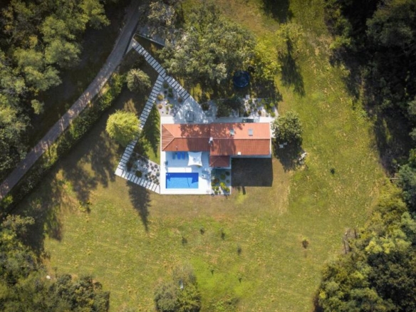 Villa Stepančić - large garden and heated pool