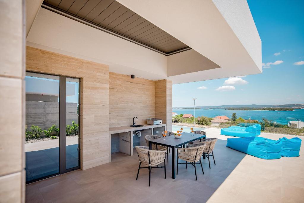 Villa-View-7