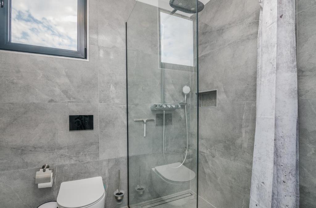 Villa-Weiss-Malinska-Heated-Pool-Osmosis-System-19