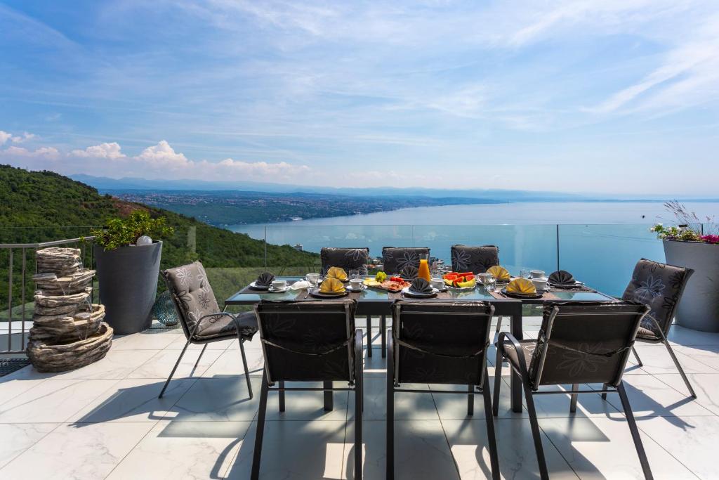 Opatija mit Meerblick & Pool Opatija mit Meerblick & Pool